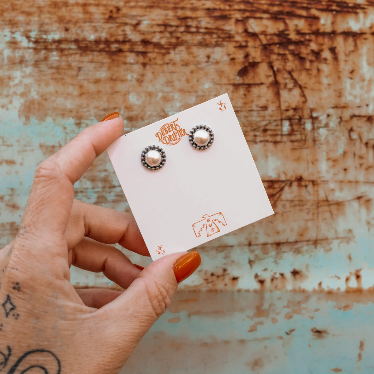 'Drifter’ Midi Studs - White Pearl - Sterling Silver